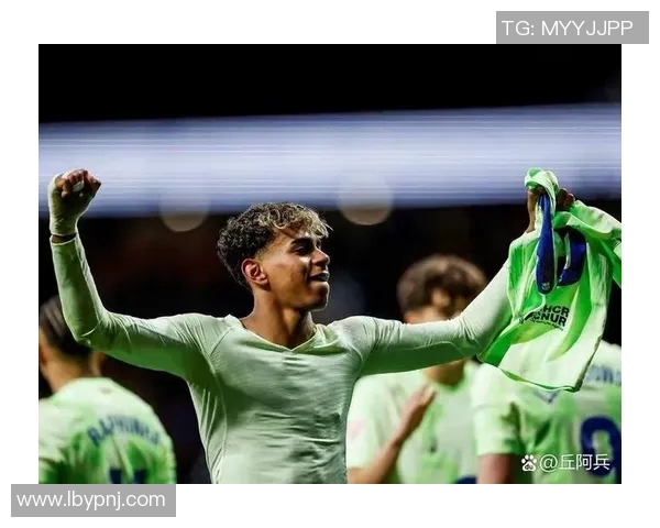 巴萨与马竞激战正酣谁能在这场对决中笑到最后